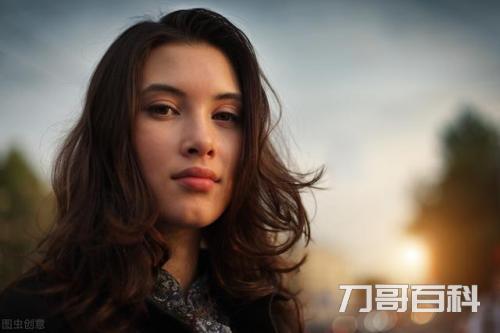 俄罗斯为什么出美女（俄罗斯盛产美女的原因）