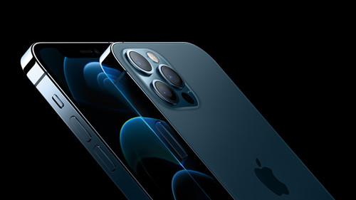 据国外媒体报道：预计iPhone 13将在9月第3周发布 但也有可能推至10月初