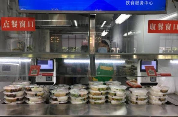 学校食堂实行半份拼菜等制度 鼓励按量收费杜绝浪费
