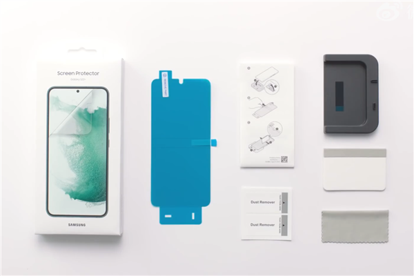 官方赠送贴膜神器!三星S22系列贴膜教程泄密