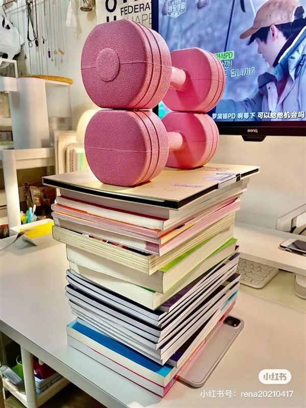 一不小心 我发现我的iPad竟然变弯了？！