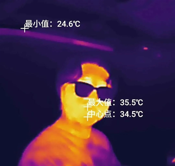 一款货真价实的三防手机 用起来到底有多离谱? 一款货真价实的三防手机 用起来到底有多离谱?