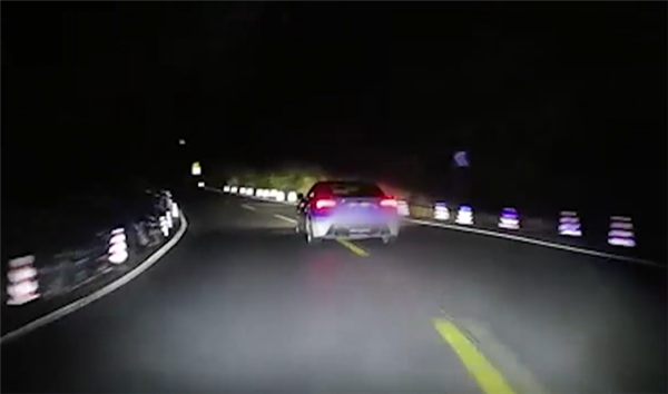 危险驾驶！"鬼火少年"北京妙峰山深夜飙车案判了：拘役并罚款