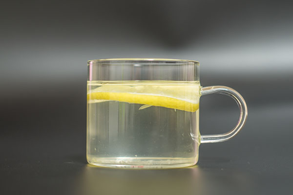喝蜂蜜水2.jpg